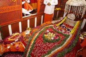 About Bade Hanuman Ji Temple