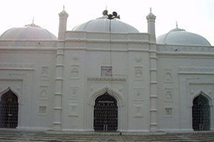 About-Saif-Khan's-Mosque