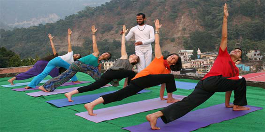 Celebrating International Yoga Day in Rishikesh Tour