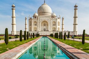 About Agra India Tours