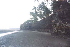 About-Chaul-Fort