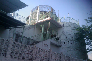 About-Dhai-Seedi-ki-Masjid