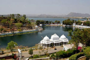 Lake Fatehsagar